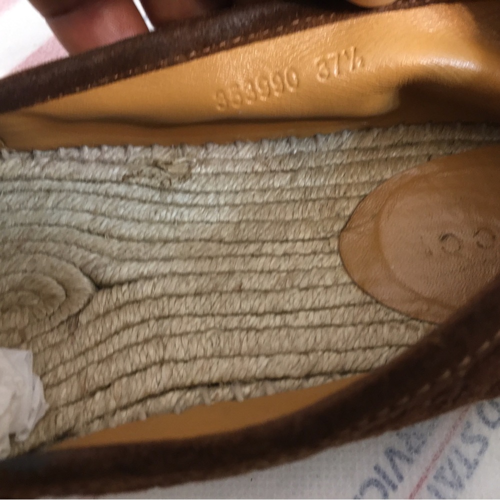 Gucci Espadrille Loafers slip-on. Made in Italy Size 37.5. Great condition - Picture 5 of 16